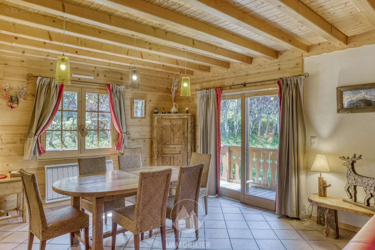 Maison à LES CONTAMINES-MONTJOIE