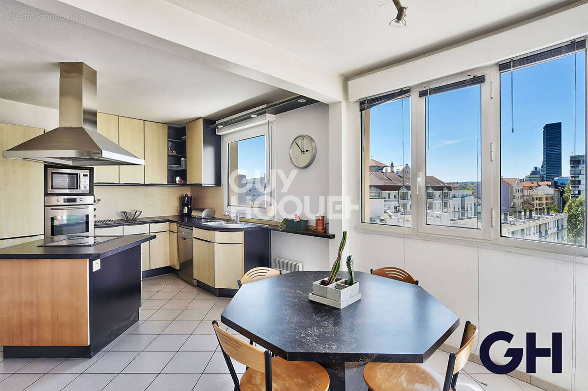 Appartement à LYON-3E