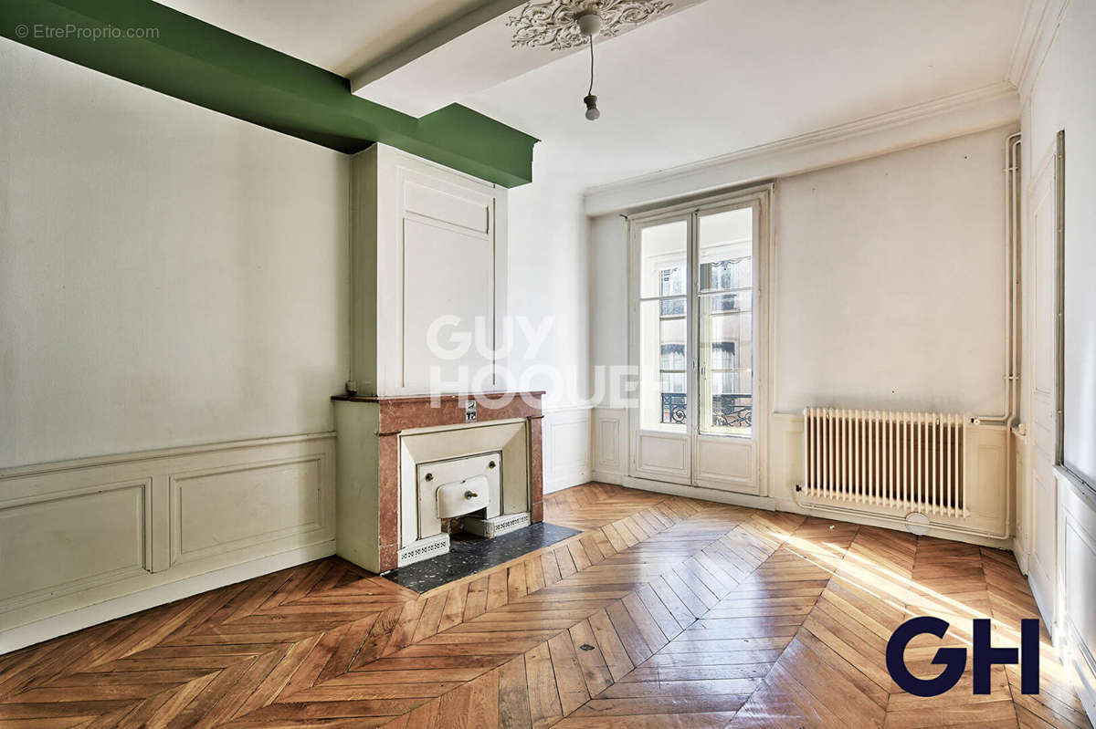 Appartement à LYON-6E