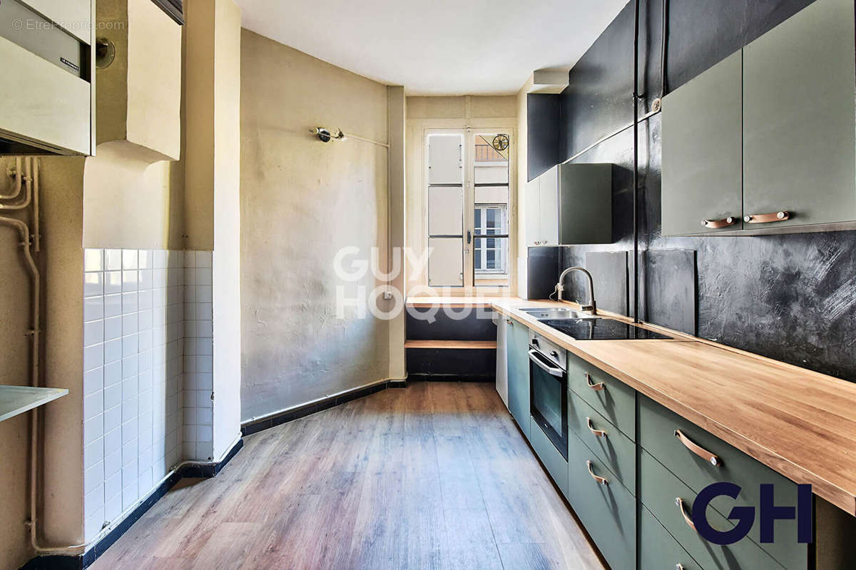 Appartement à LYON-6E