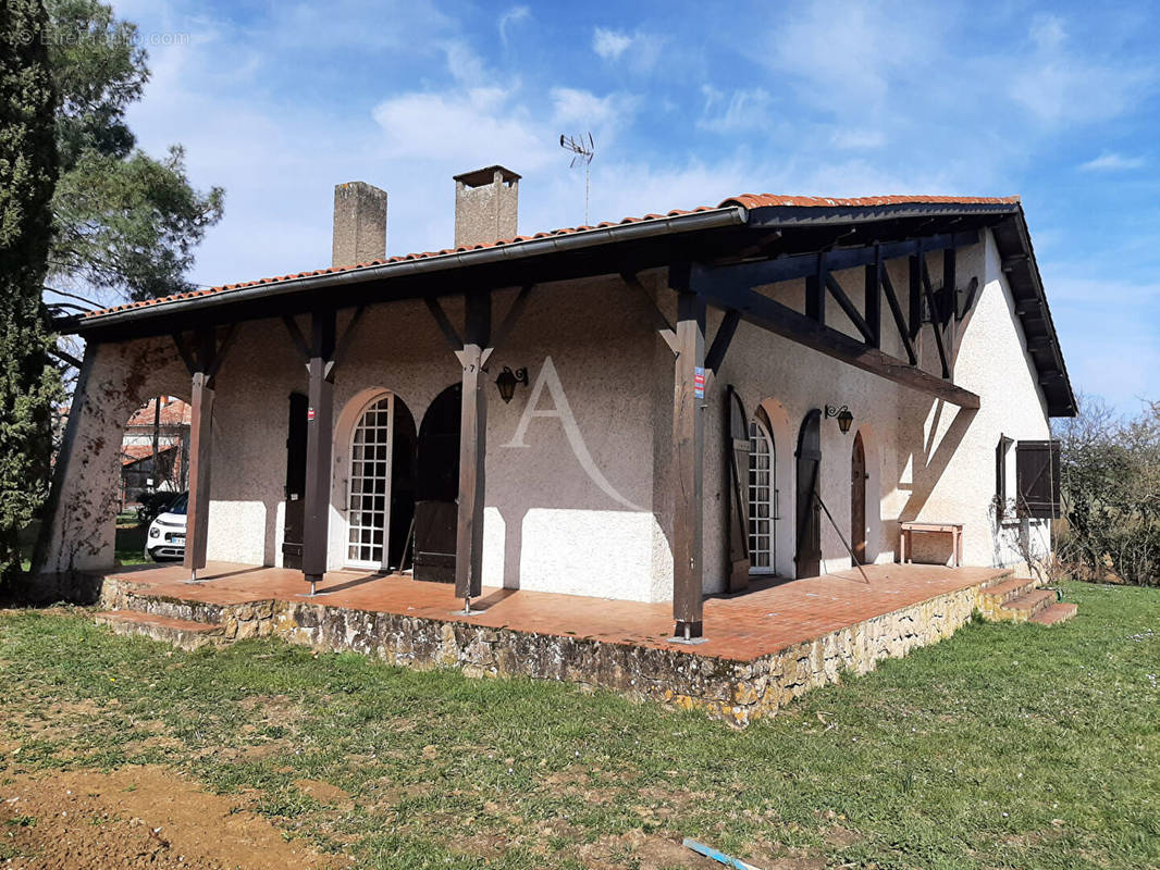 Maison à L&#039;ISLE-JOURDAIN