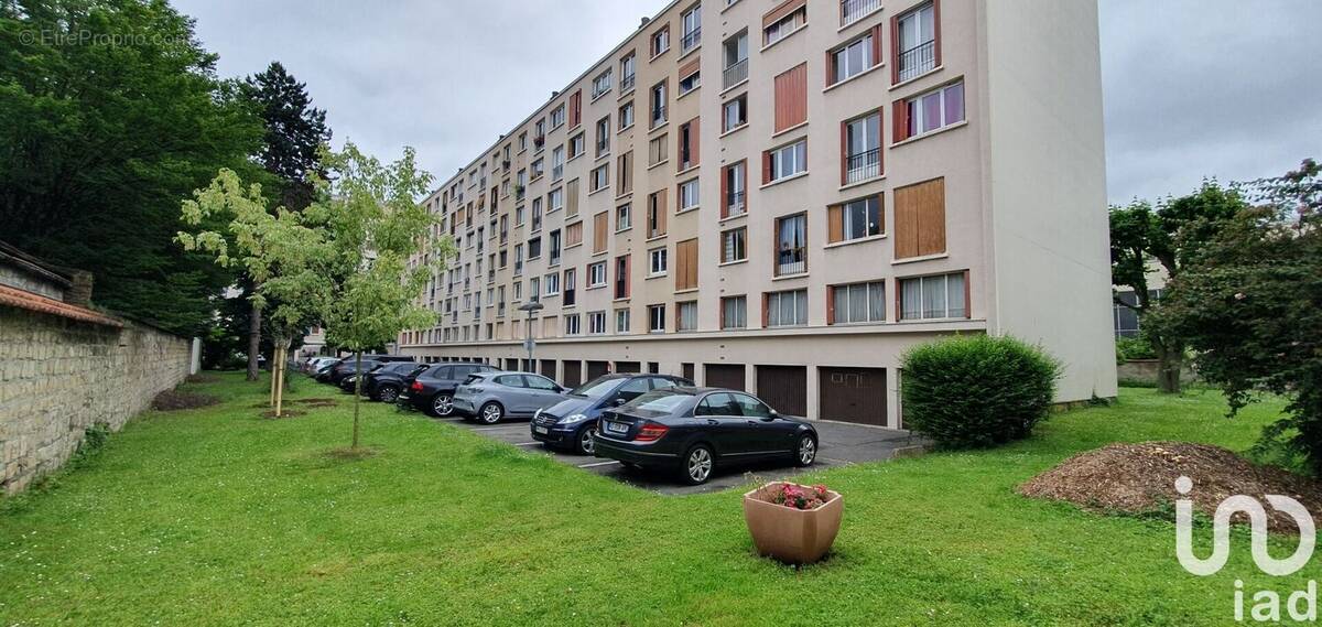 Photo 1 - Appartement à IVRY-SUR-SEINE