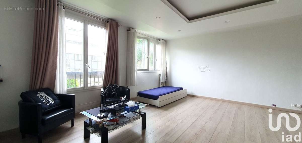 Photo 2 - Appartement à IVRY-SUR-SEINE