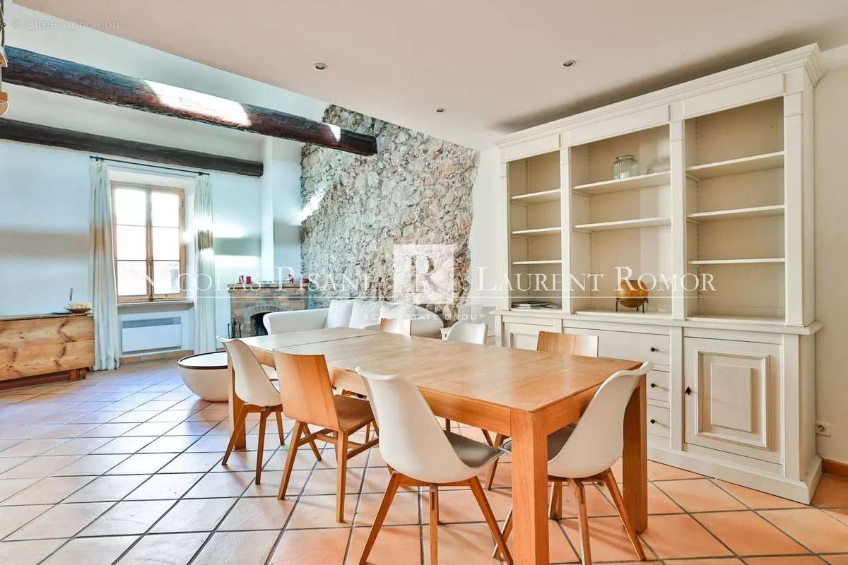 Appartement à VILLEFRANCHE-SUR-MER