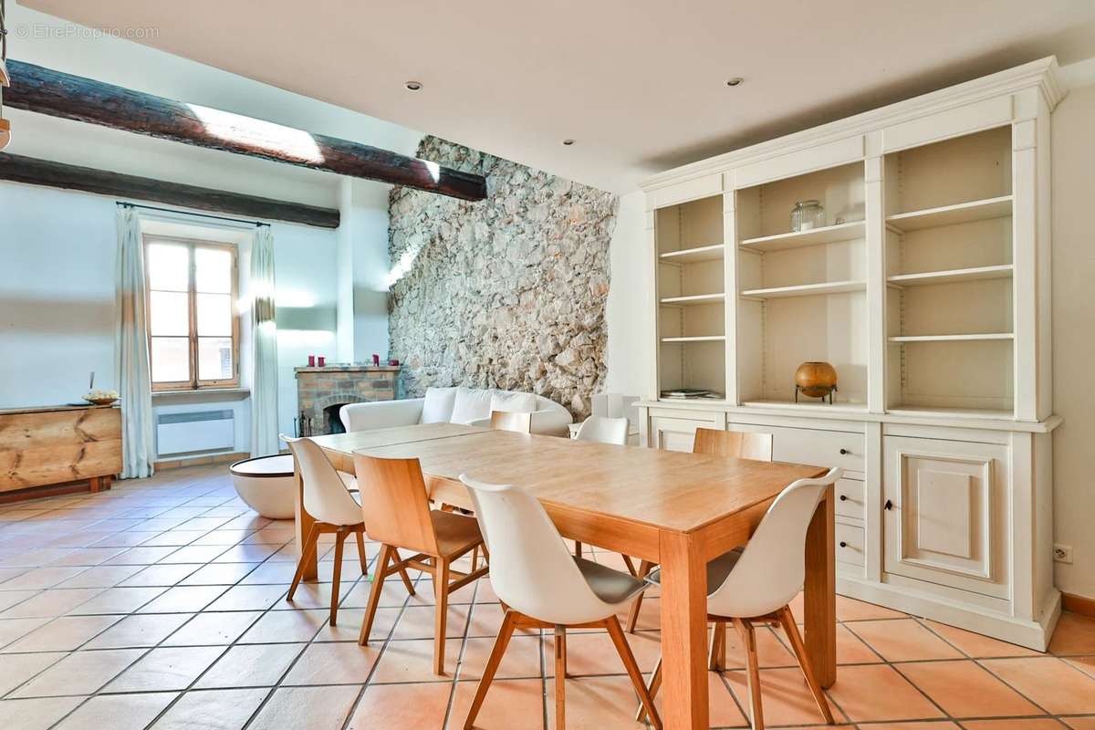 Appartement à VILLEFRANCHE-SUR-MER