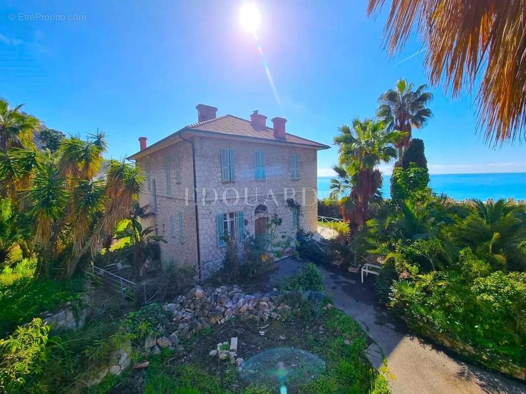 Maison à MENTON