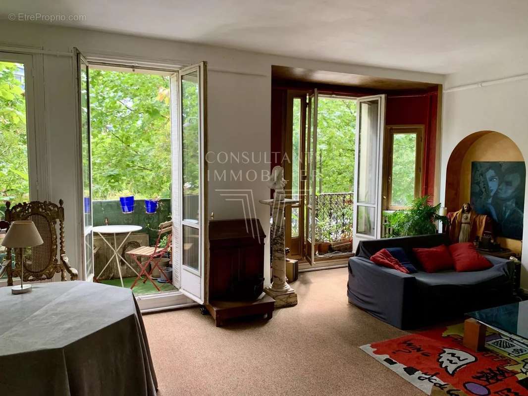 Appartement à PARIS-12E