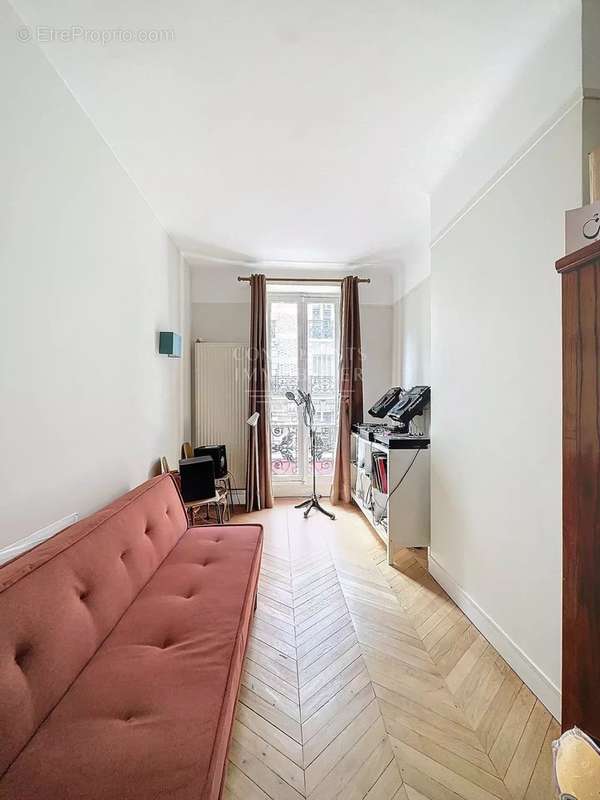 Appartement à PARIS-9E