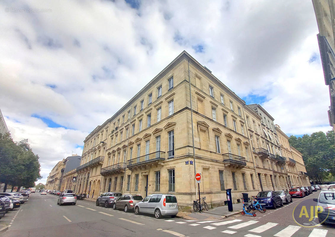 Appartement à BORDEAUX