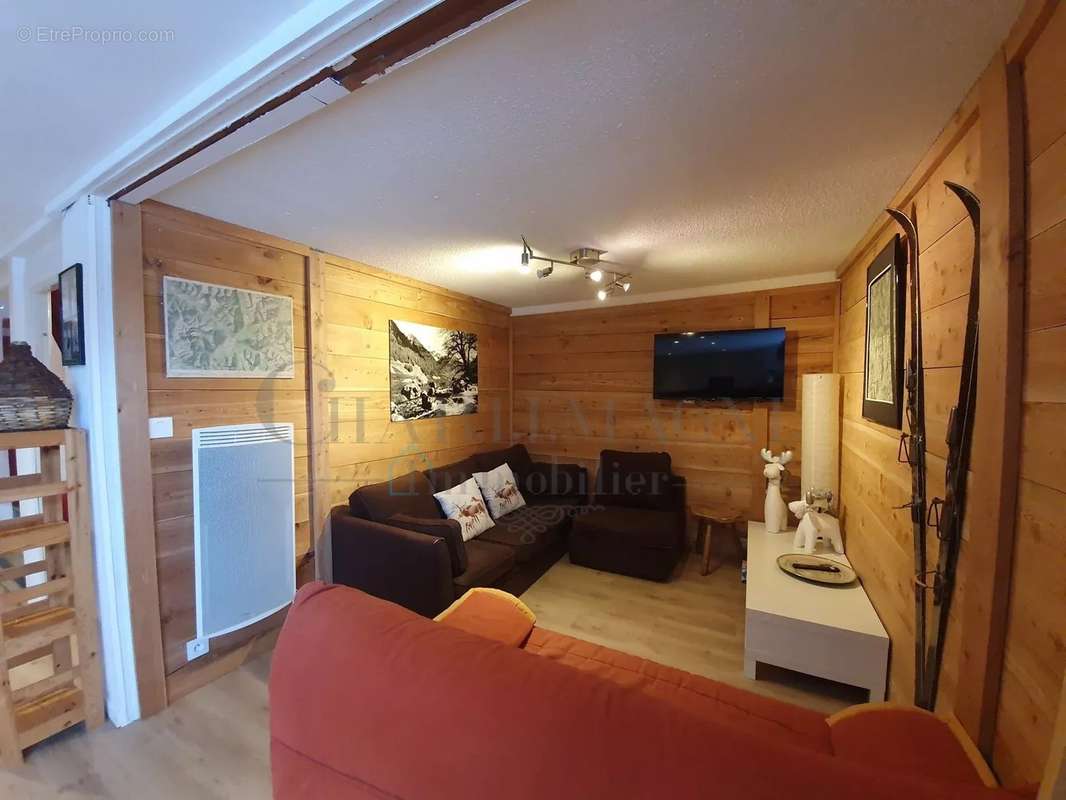 Appartement à LA SALLE-LES-ALPES