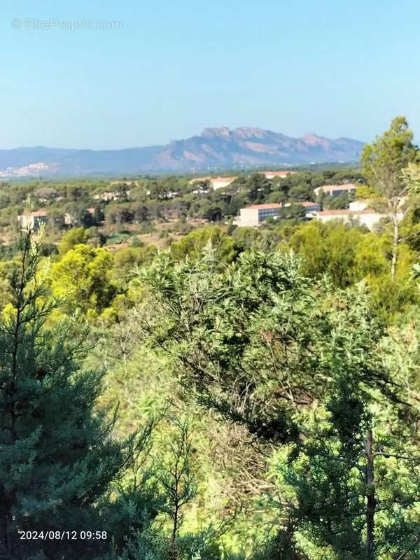 Maison à FREJUS