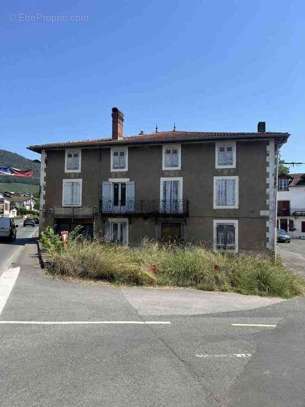 Maison à SAINT-JEAN-PIED-DE-PORT