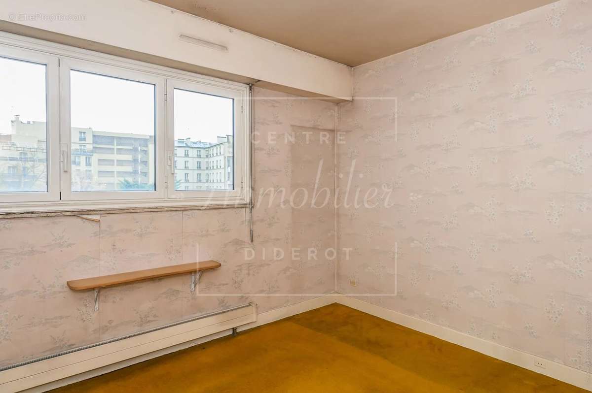 Appartement à PARIS-12E