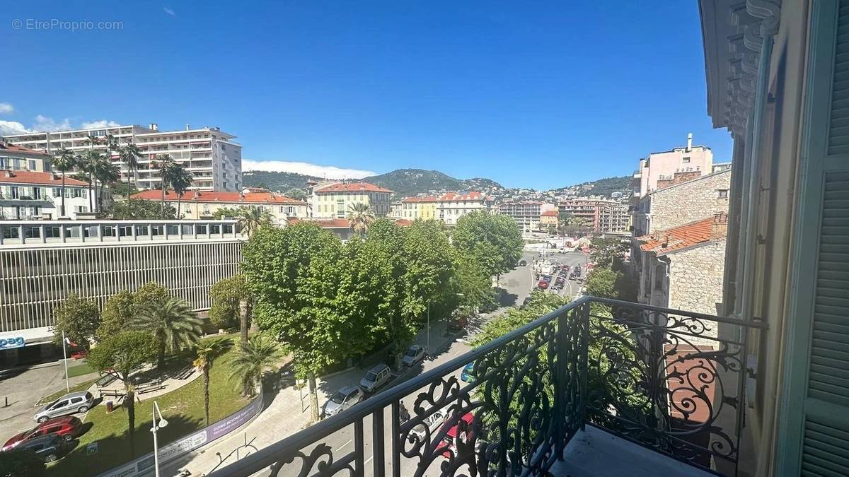 Appartement à NICE