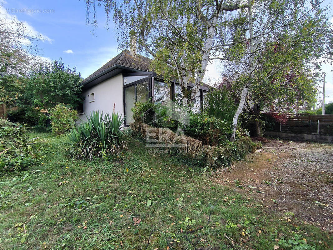 Maison à BALLANCOURT-SUR-ESSONNE