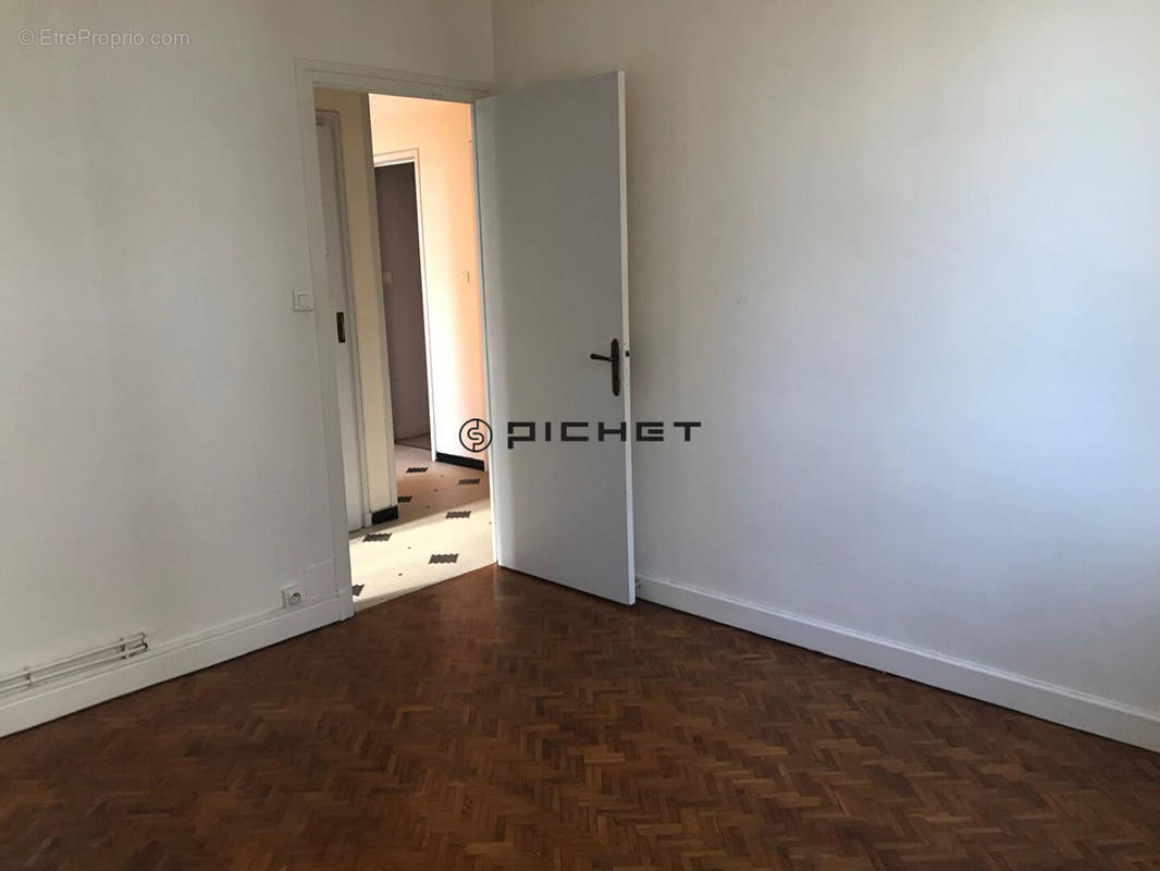 Appartement à BRIVE-LA-GAILLARDE