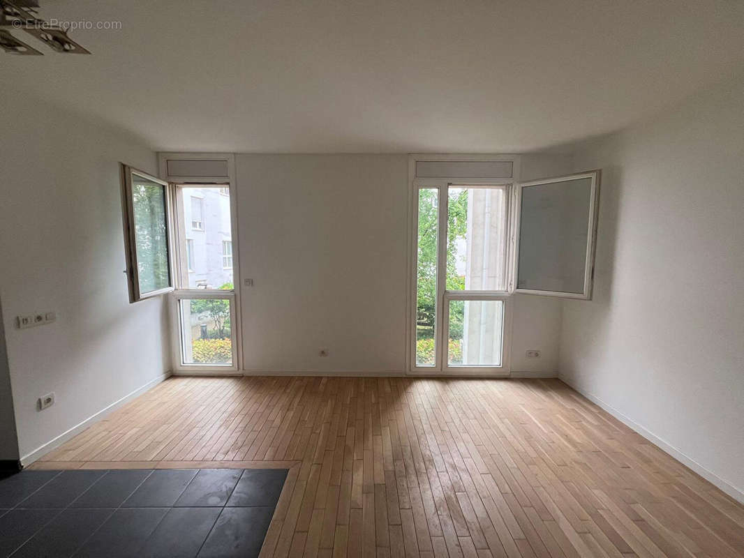 Appartement à ISSY-LES-MOULINEAUX