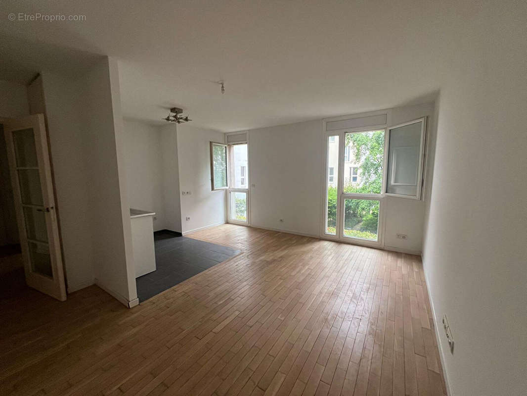 Appartement à ISSY-LES-MOULINEAUX