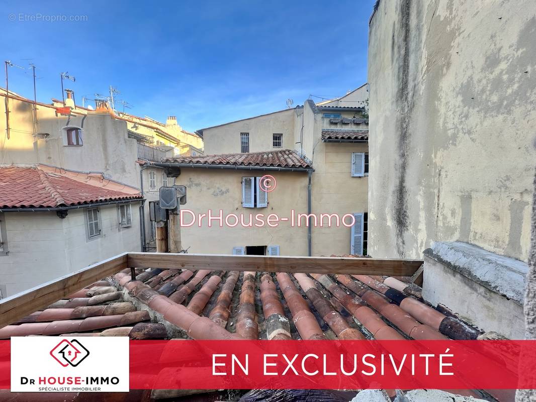 Appartement à MARSEILLE-2E