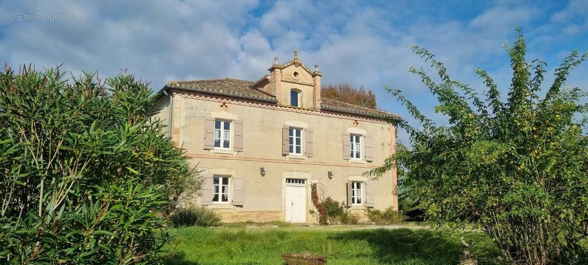 Maison à MOLIERES