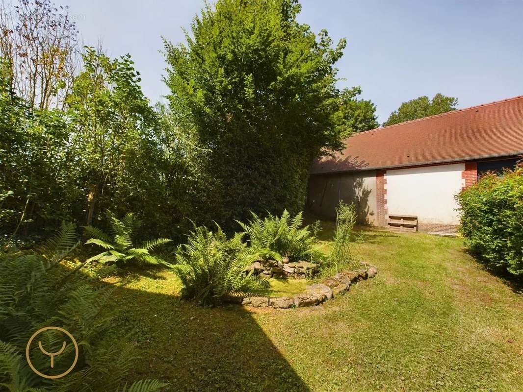 Maison à AIX-EN-OTHE