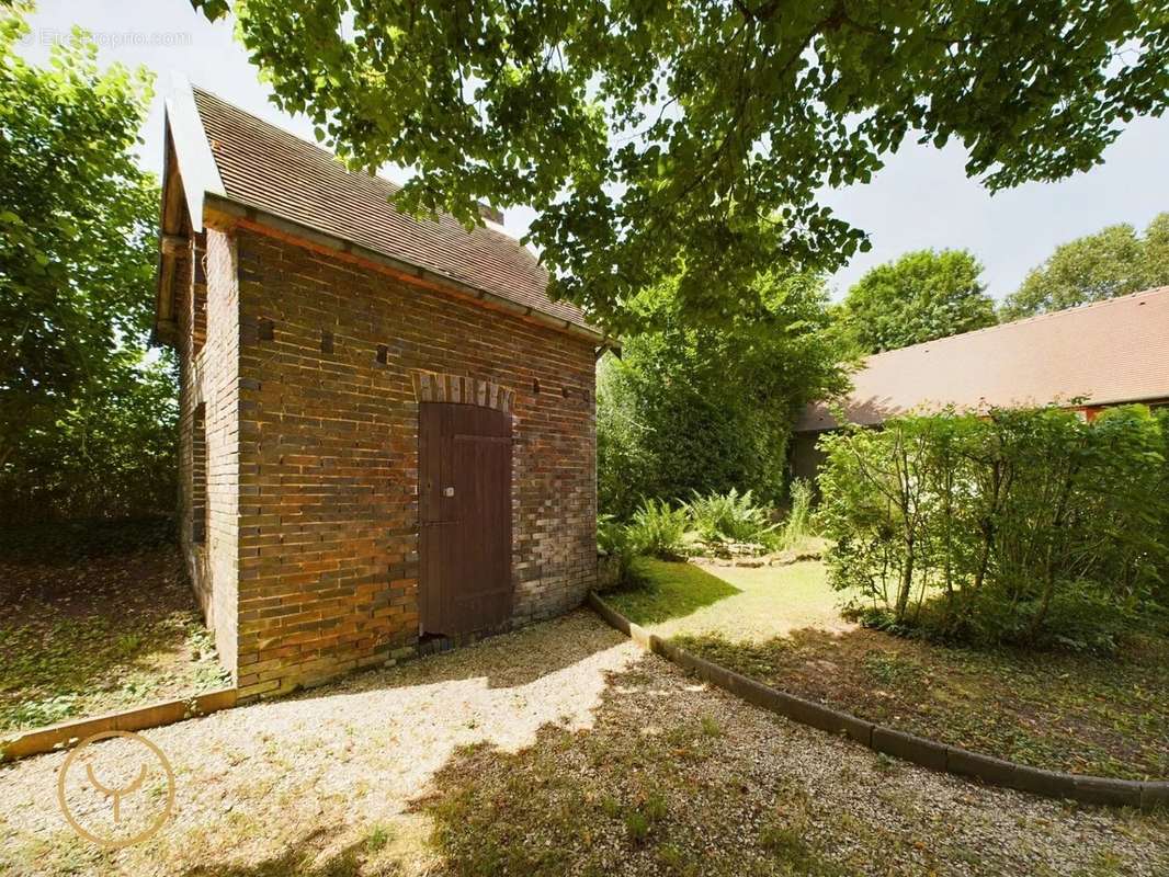 Maison à AIX-EN-OTHE