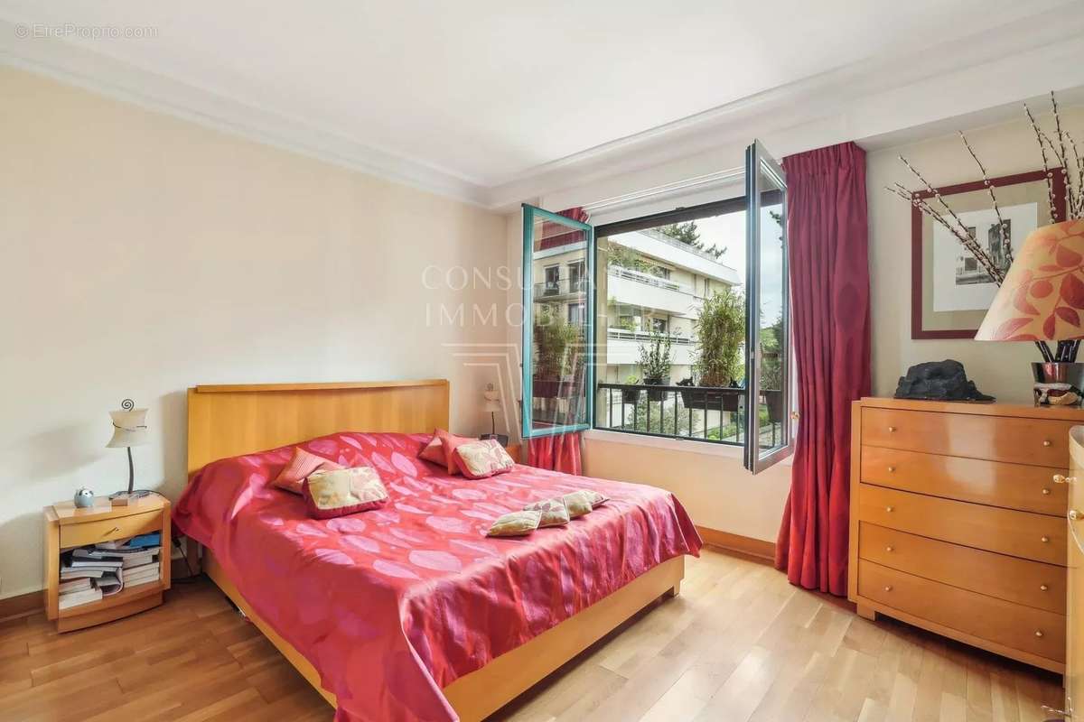 Appartement à BOULOGNE-BILLANCOURT