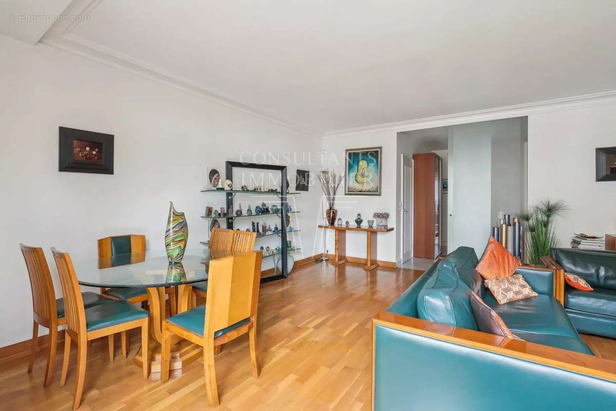 Appartement à BOULOGNE-BILLANCOURT