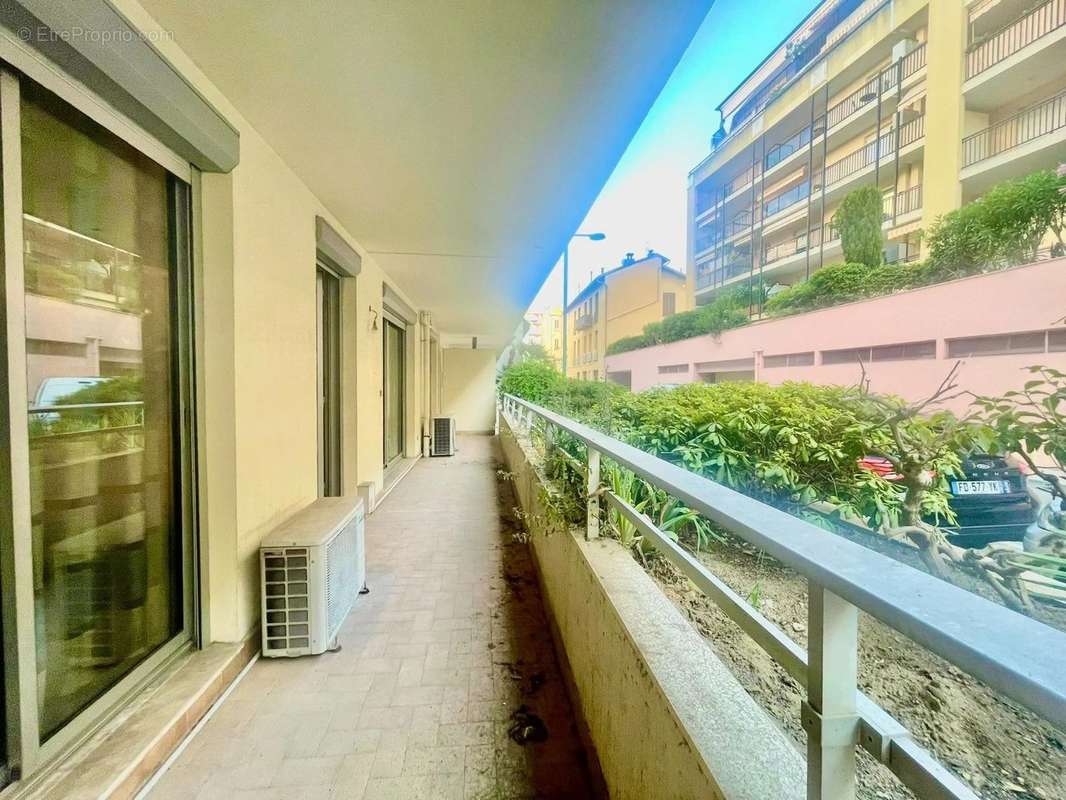 Appartement à MENTON