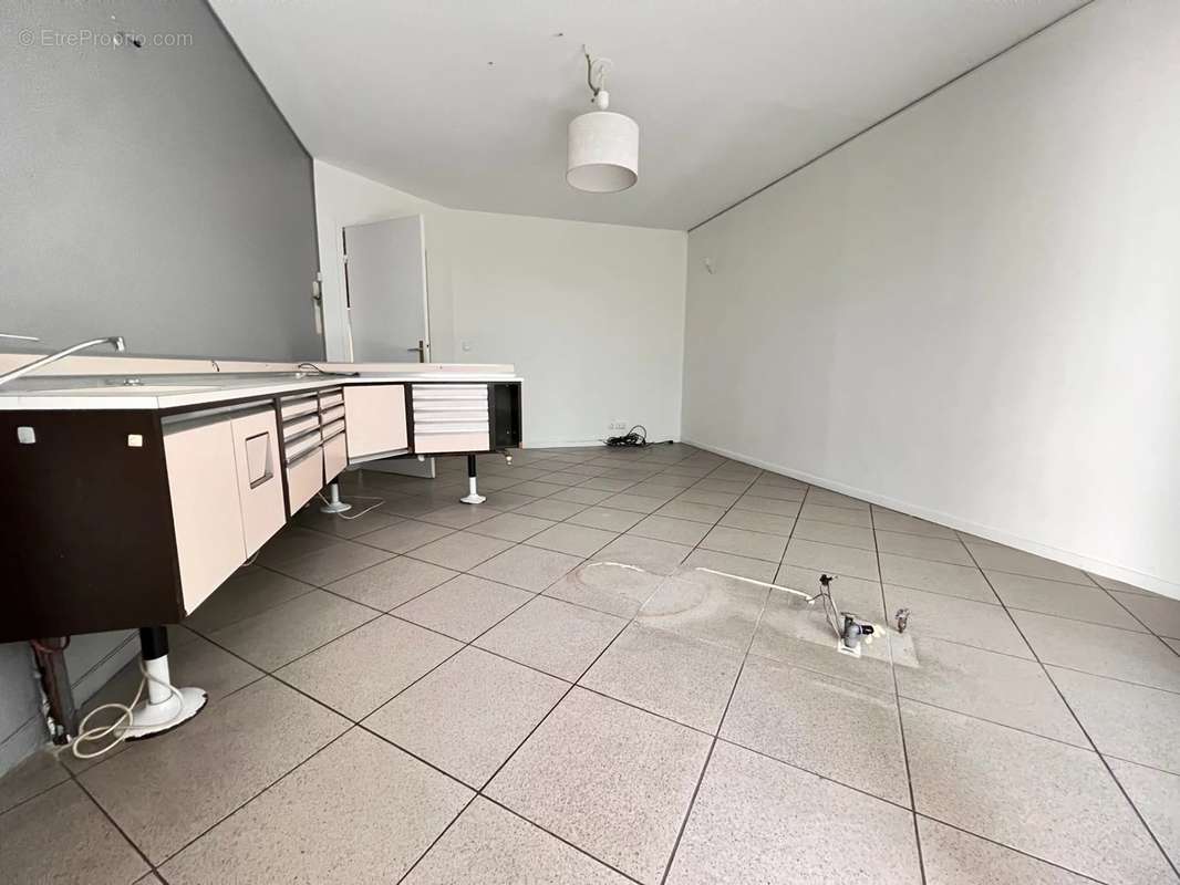 Appartement à PARIS-20E