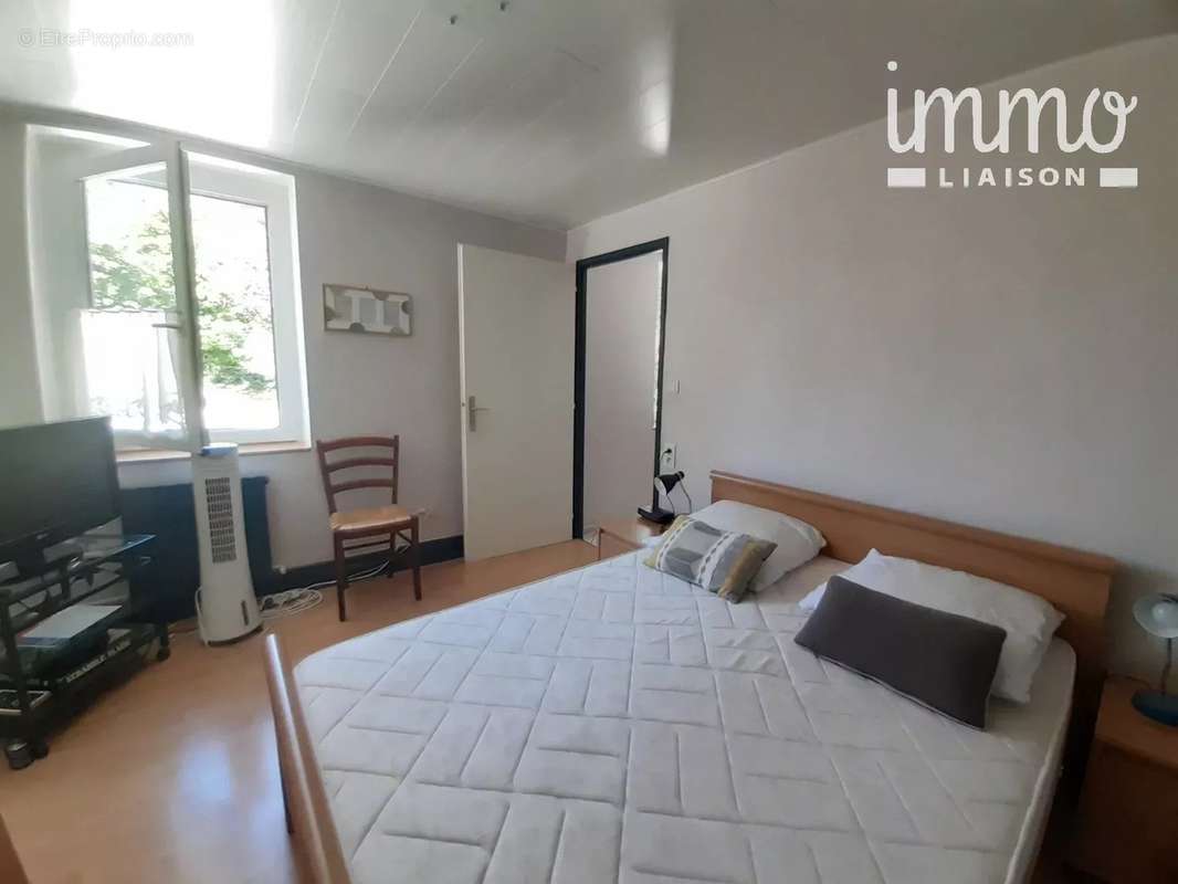 Appartement à AIX-LES-BAINS