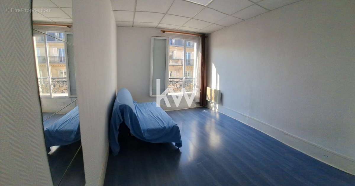 Appartement à PARIS-10E