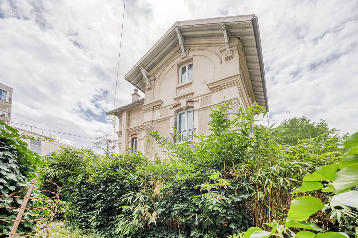 Maison à VANVES