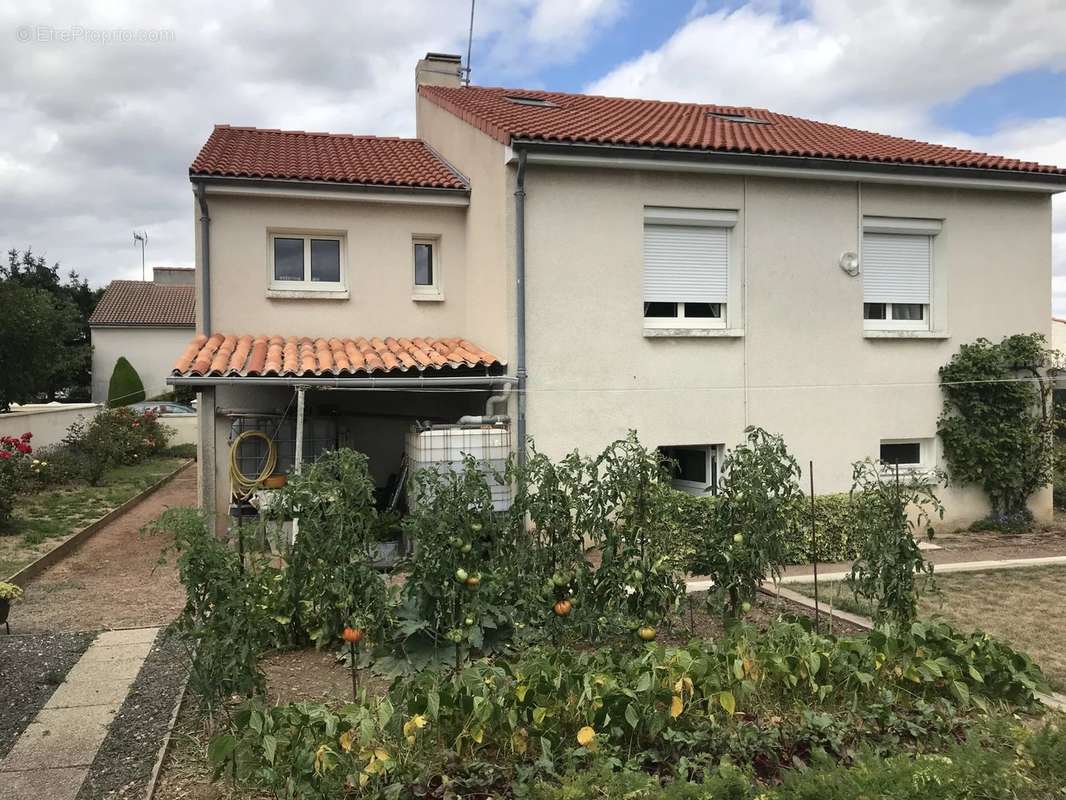 Maison à THOUARS