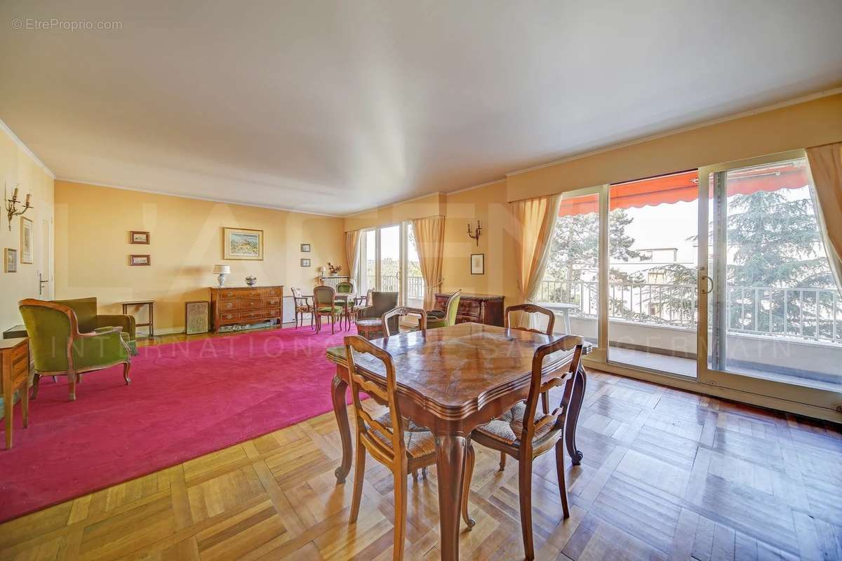 Appartement à SAINT-GERMAIN-EN-LAYE