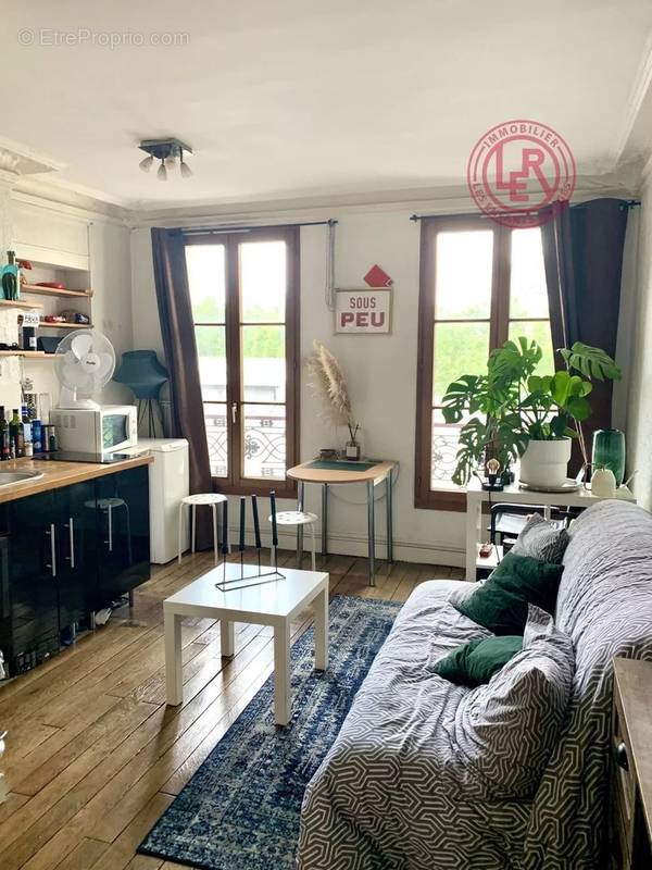 Appartement à PARIS-10E