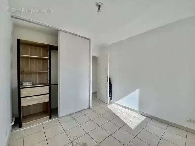 Appartement à MARSEILLE-13E