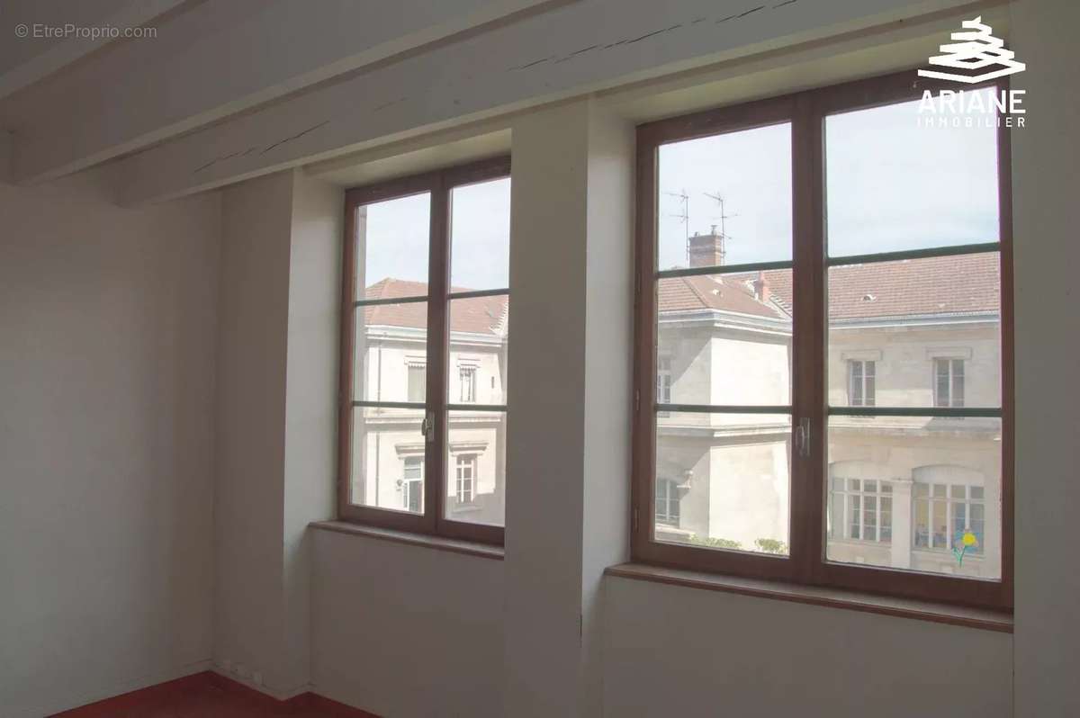 Appartement à LYON-5E