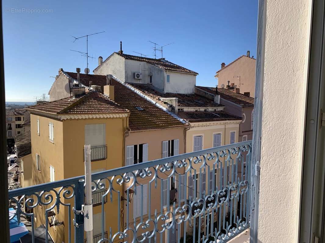 Appartement à FREJUS