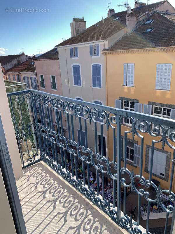 Appartement à FREJUS