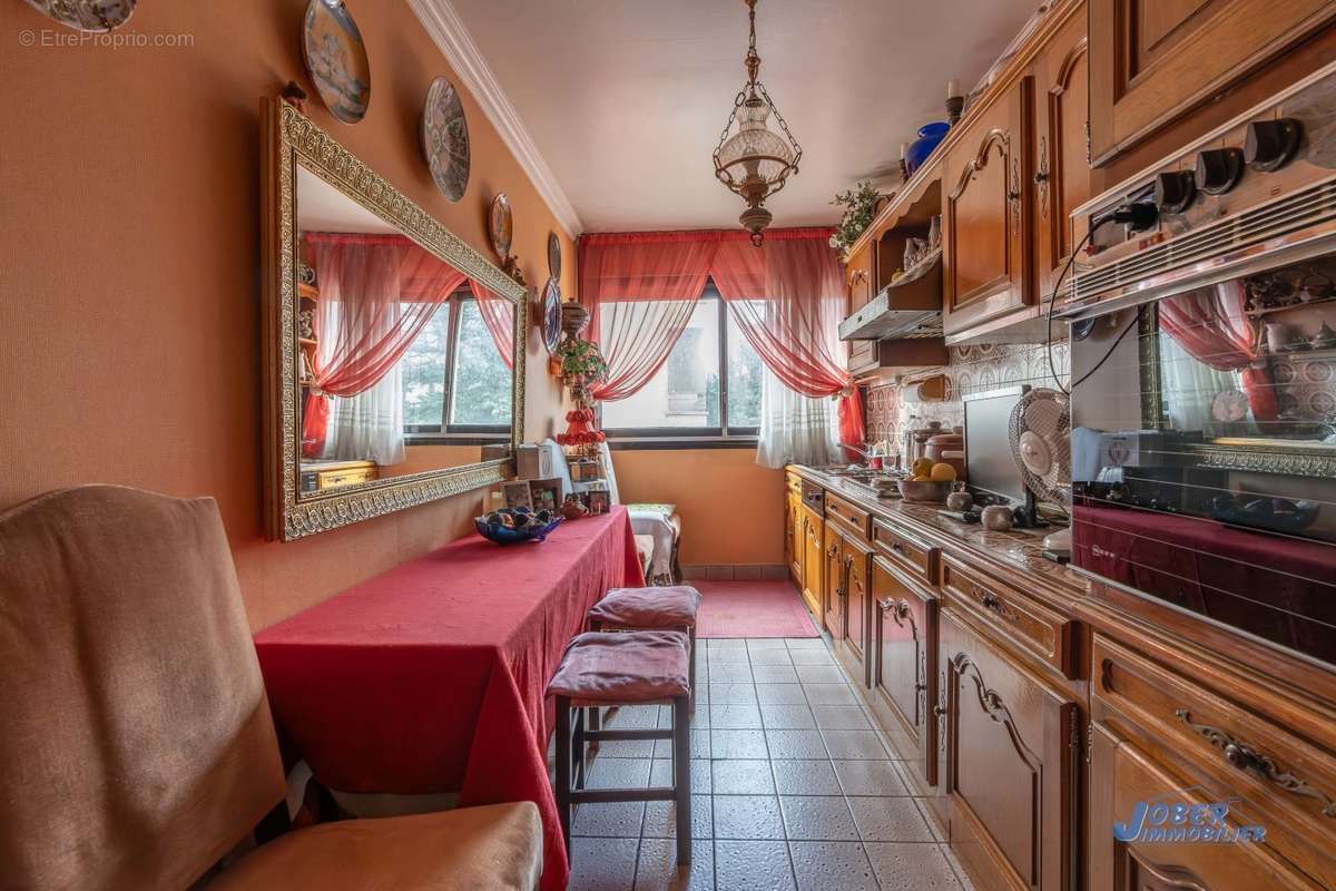 Appartement à NOGENT-SUR-MARNE