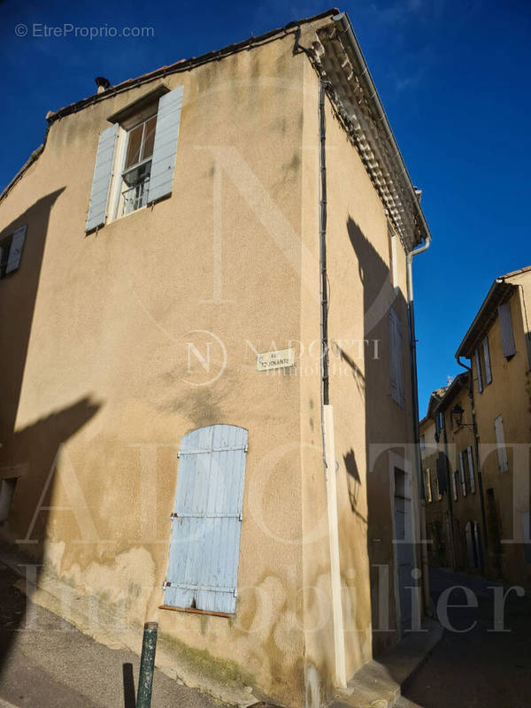 Maison à CADENET