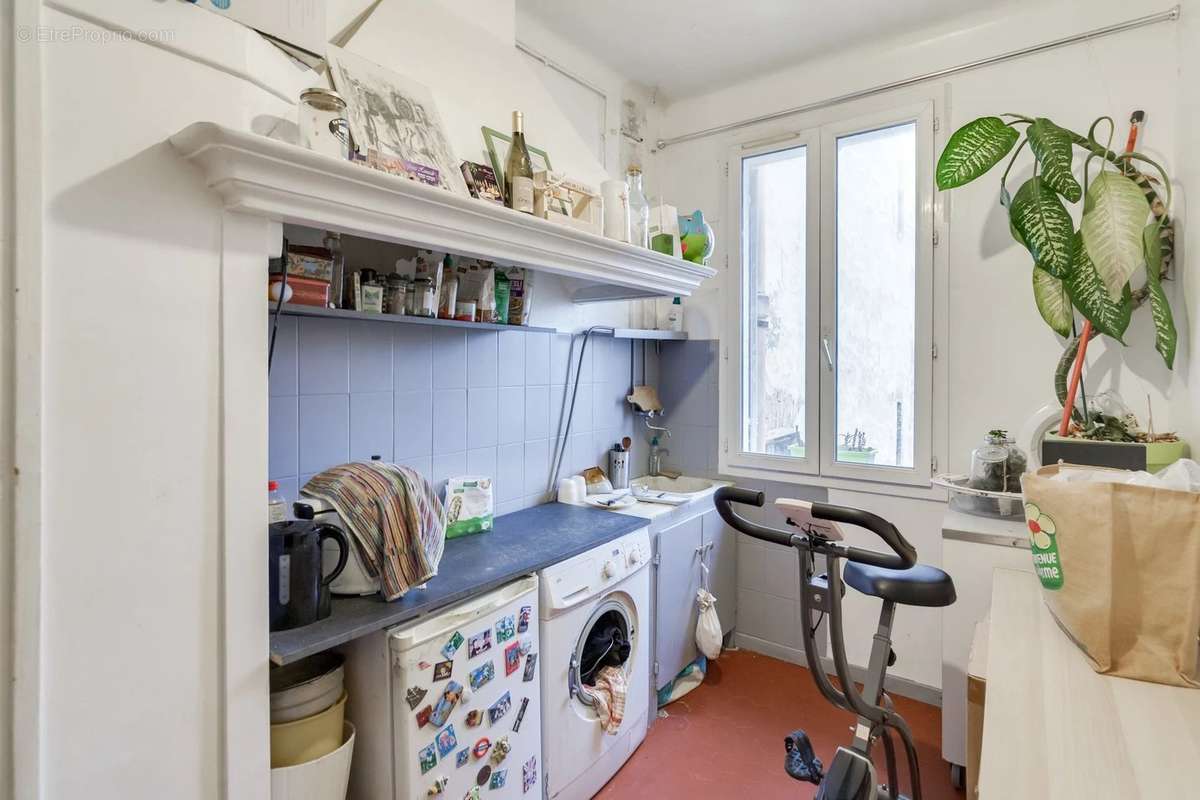 Appartement à MARSEILLE-1E