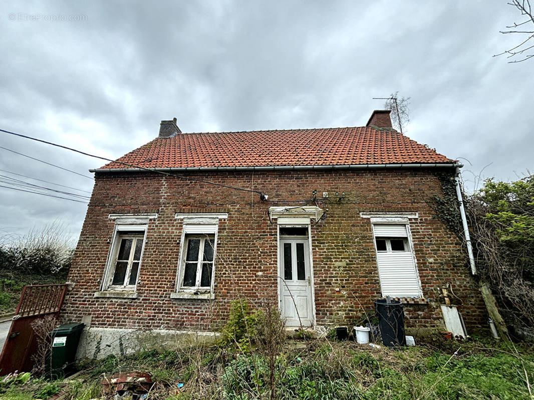 Maison à MONCHAUX-SUR-ECAILLON