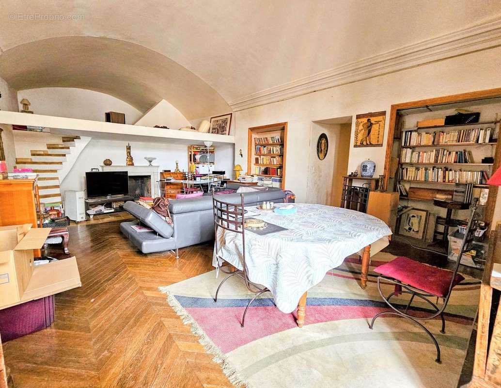 Appartement à GRASSE