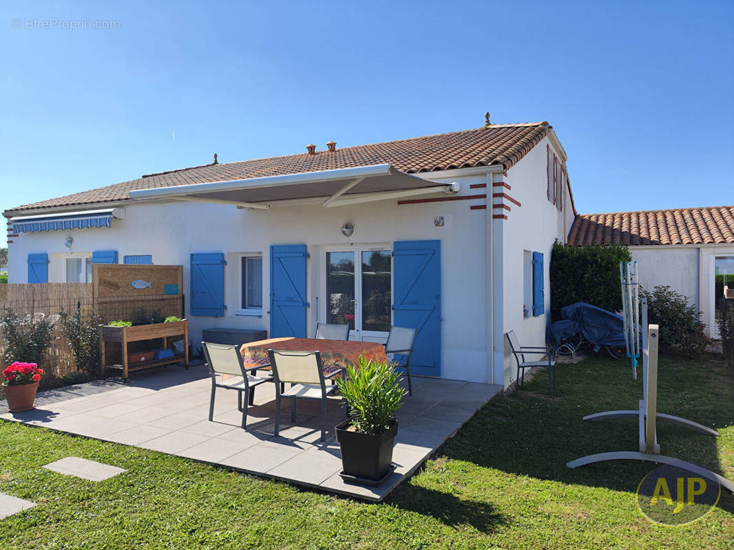 Maison à L&#039;AIGUILLON-SUR-MER