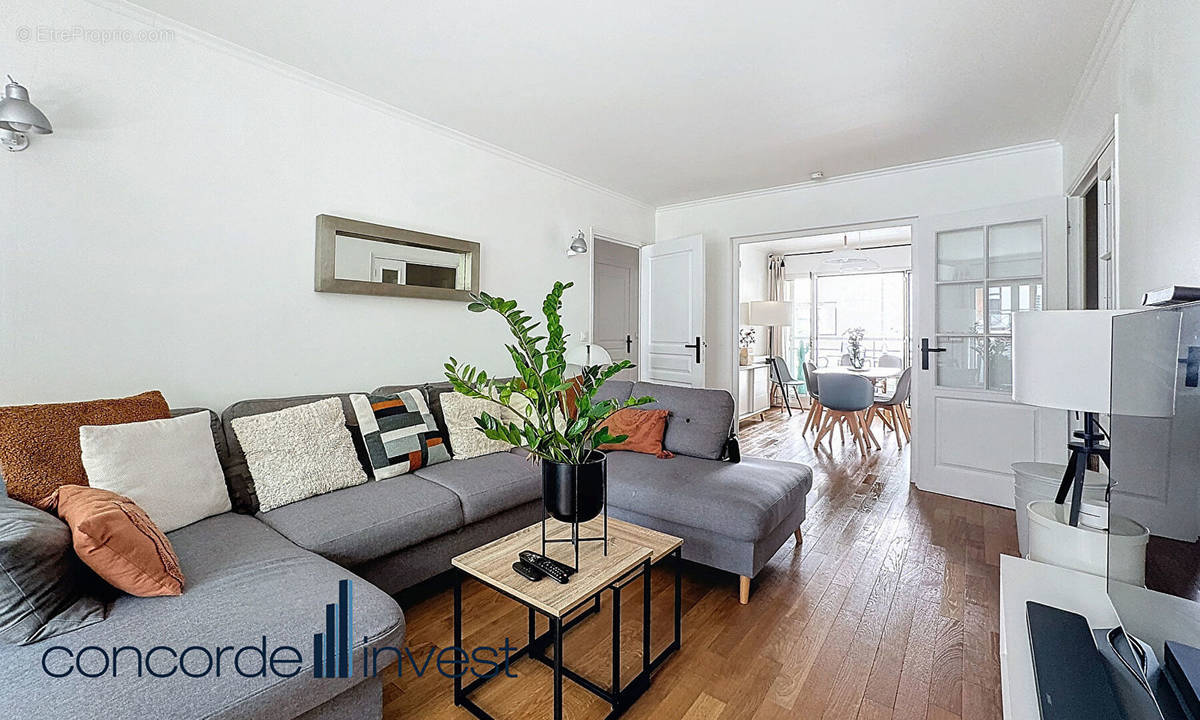 Appartement à LEVALLOIS-PERRET