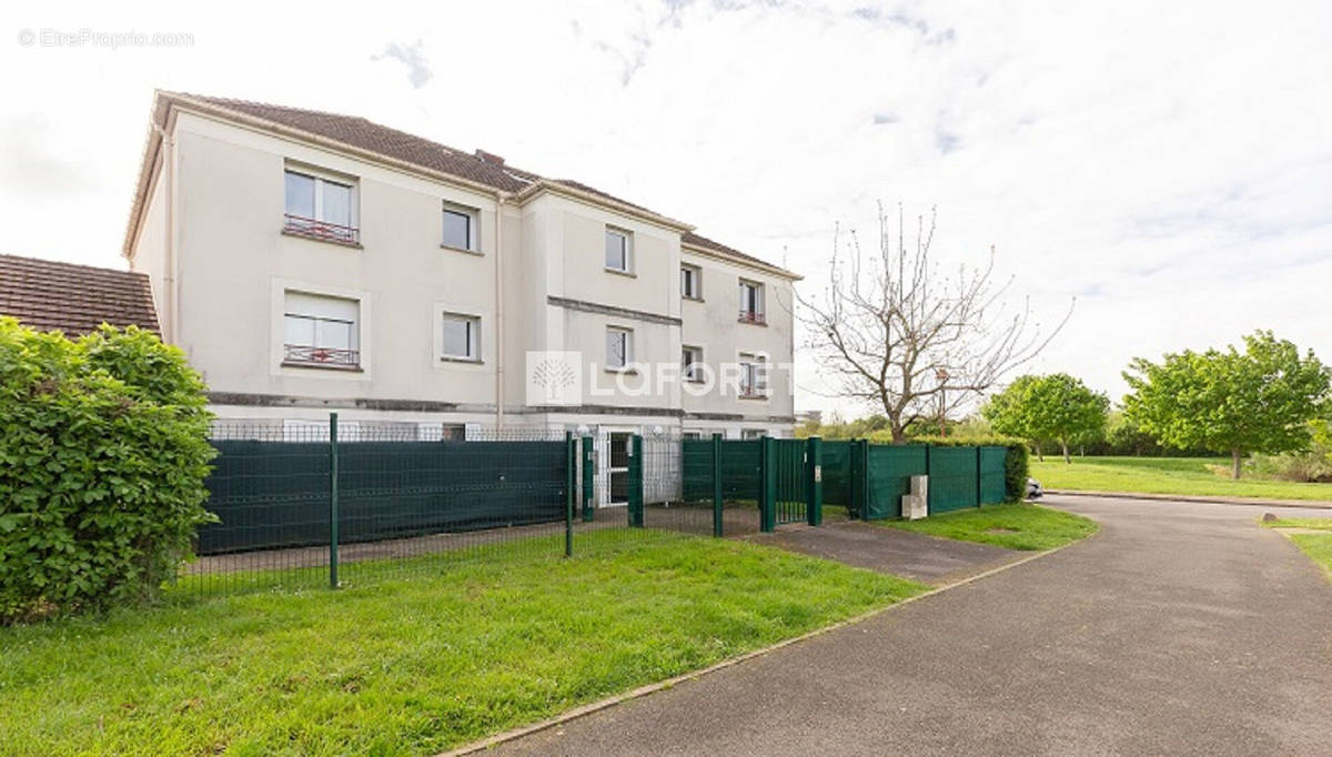 Appartement à ROISSY-EN-BRIE