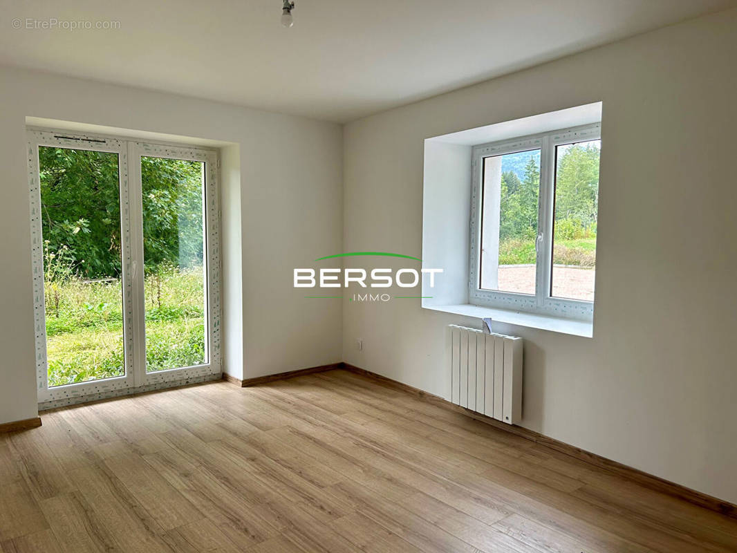 Appartement à BERNEX