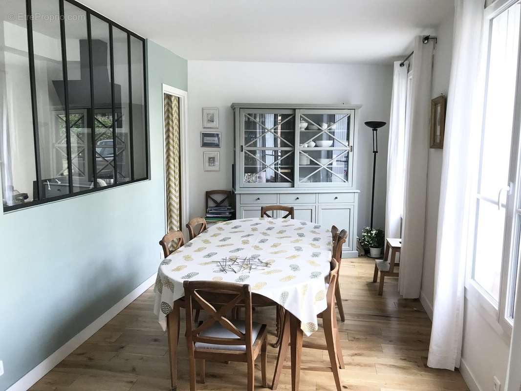 Appartement à VERSAILLES